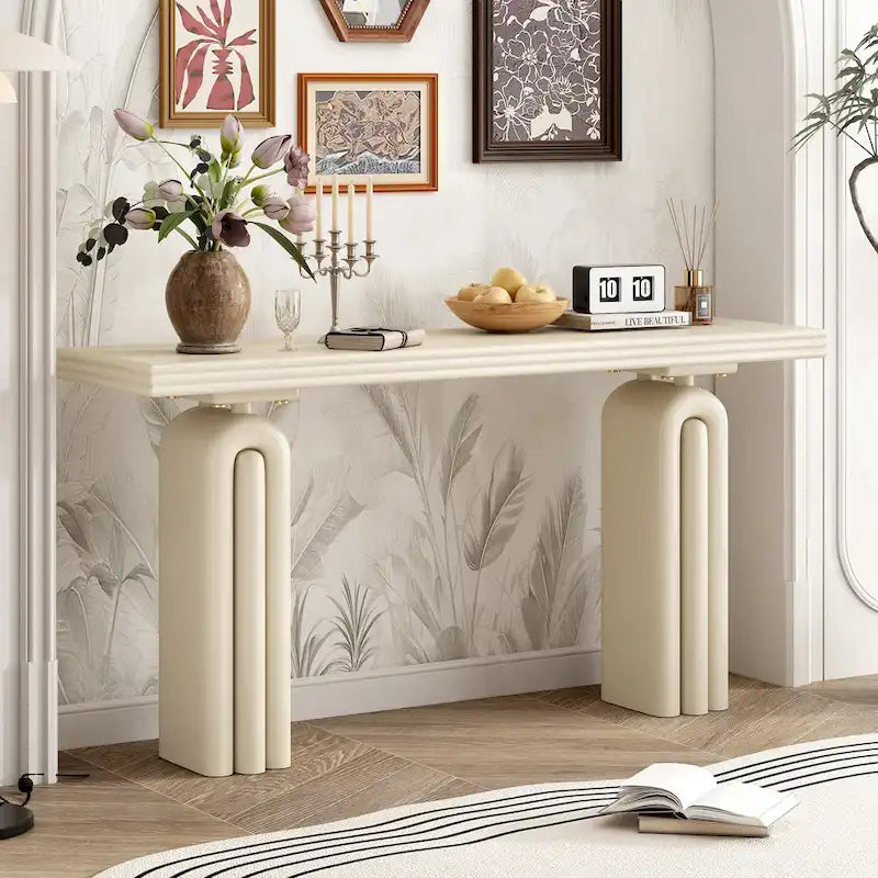 Accent Chic Console Table, Elegant and Luxurious Design for Entryway, Hallway, Living Room